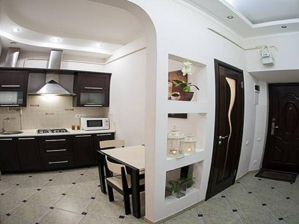 1 Minute To Rynok Square Apartamento Lviv Quarto foto